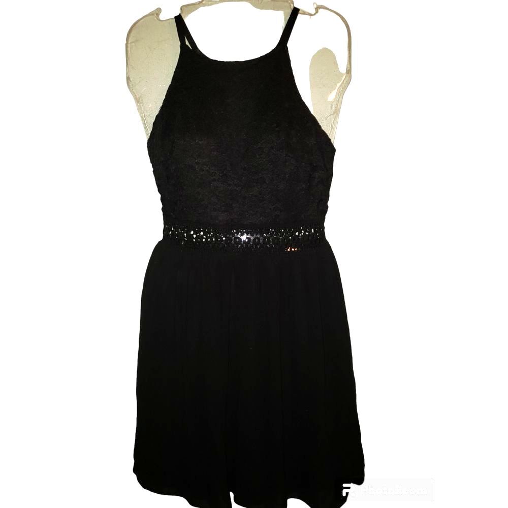 A.‎ Byer Juniors 5 Black Halter Dress LBD Prom Homecoming Wedding Guest